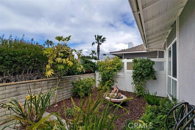 Building Photo - 445 Camino San Clemente