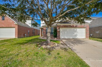 Building Photo - 18514 Alemarble Oak St