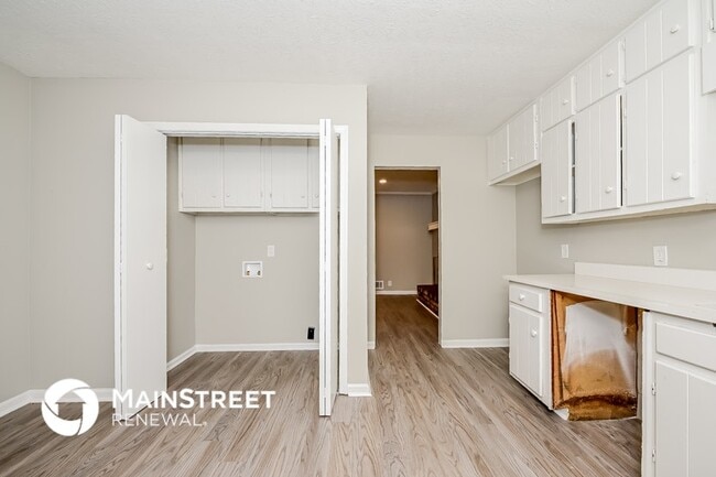 Building Photo - 188 Bridgewood Dr SE