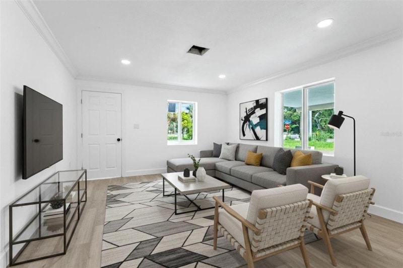 Building Photo - 1908 Macomber Ave