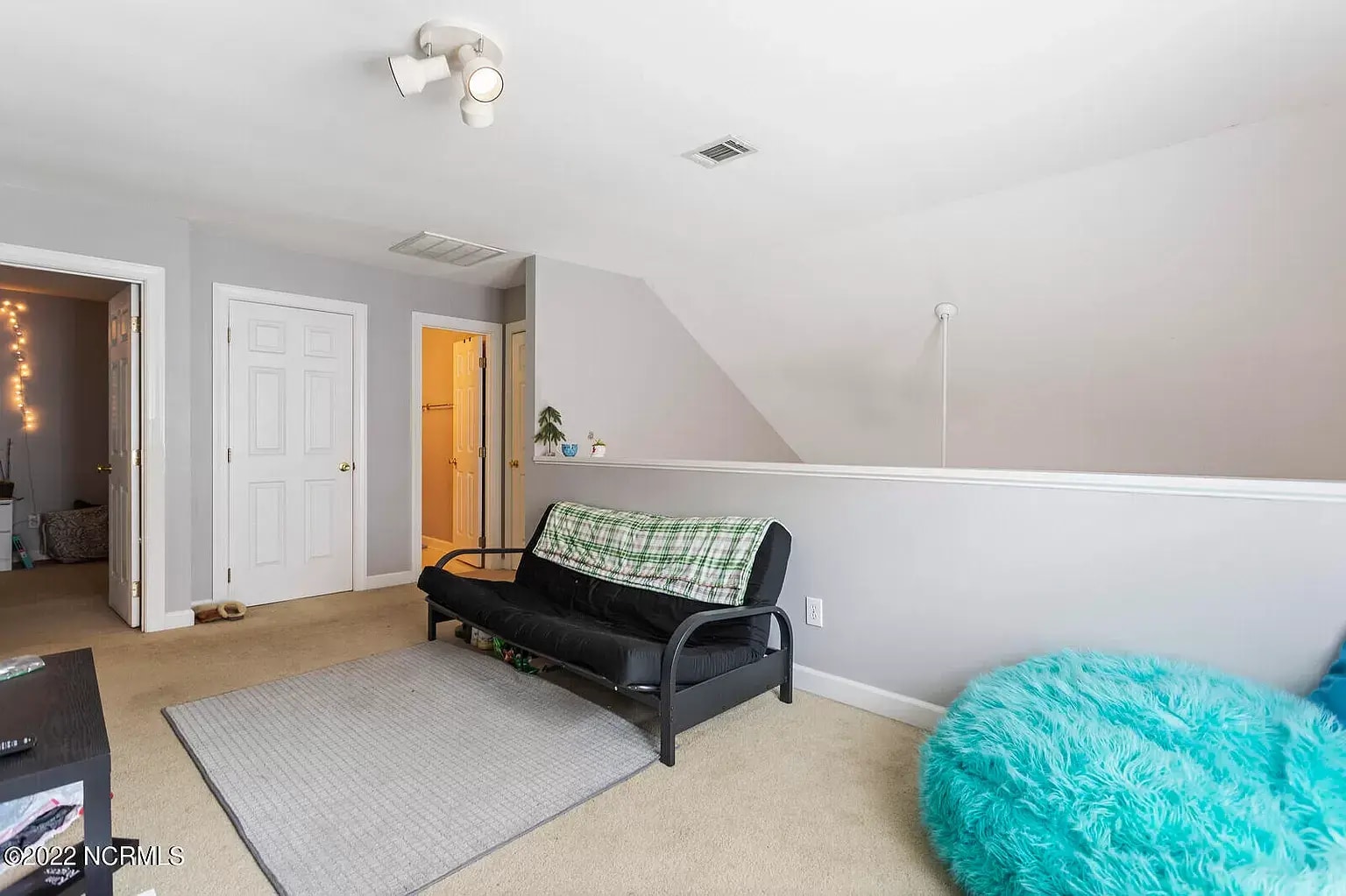 Building Photo - 5006 Carleton Dr