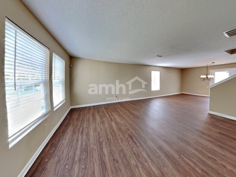 Building Photo - 1456 Prairie Valley Dr