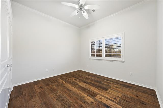 Building Photo - 2045 Chisholm Trail