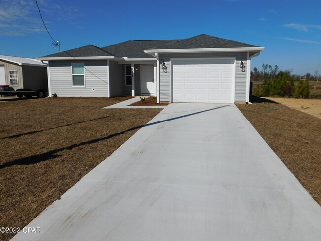 Primary Photo - 2515 N Cedar Ln