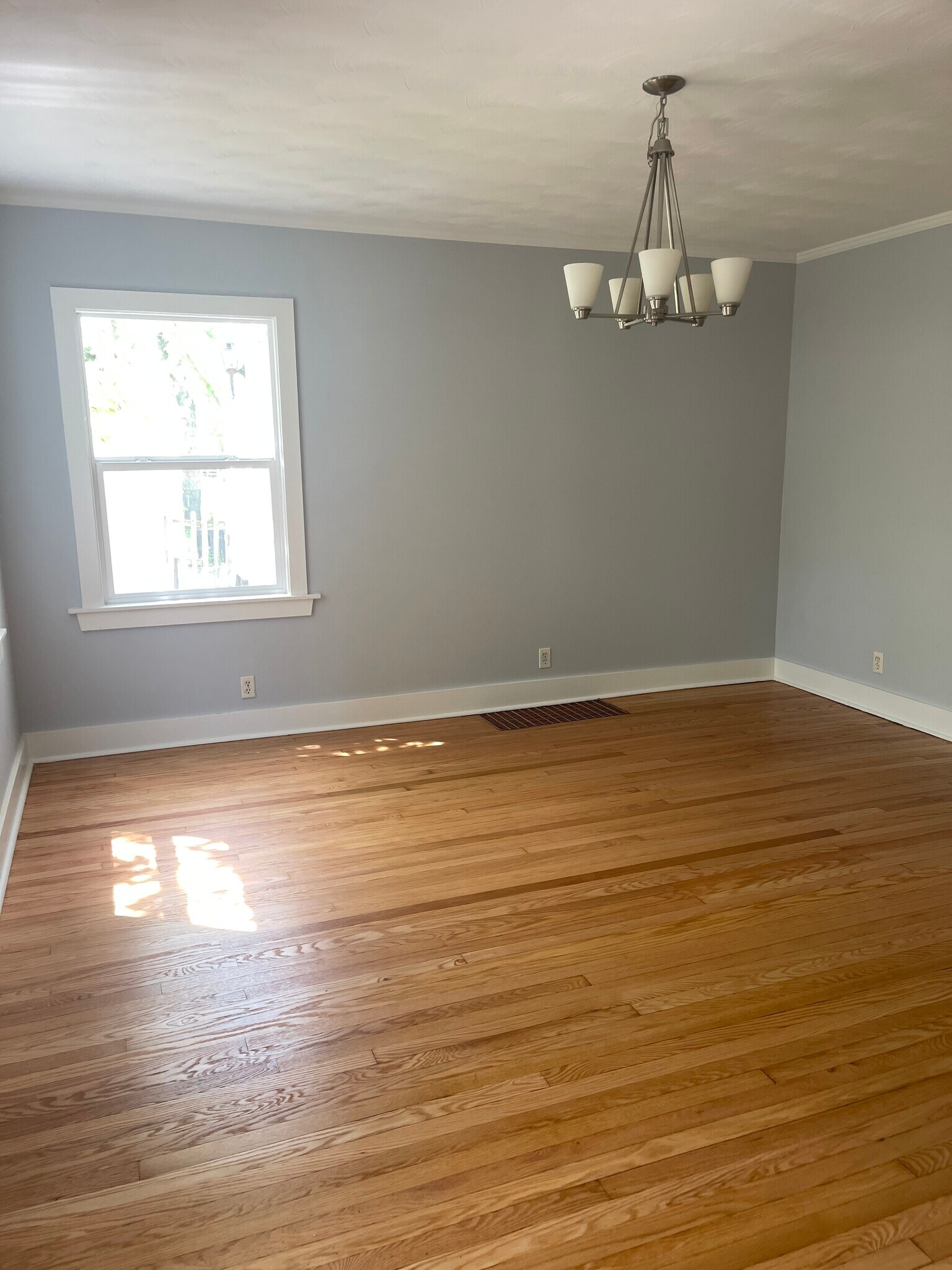 Dining Room - 104 Harrison Blvd