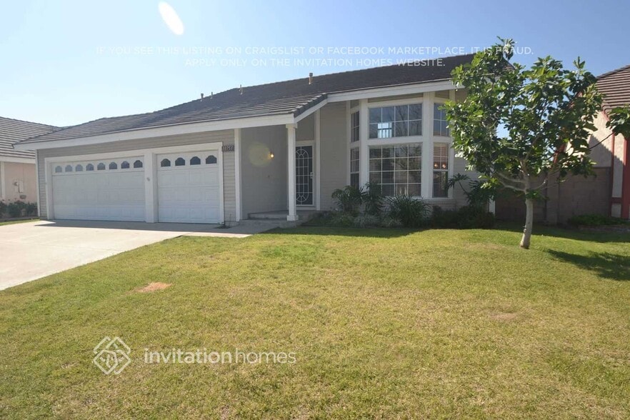 Primary Photo - 10751 Spyglass Dr