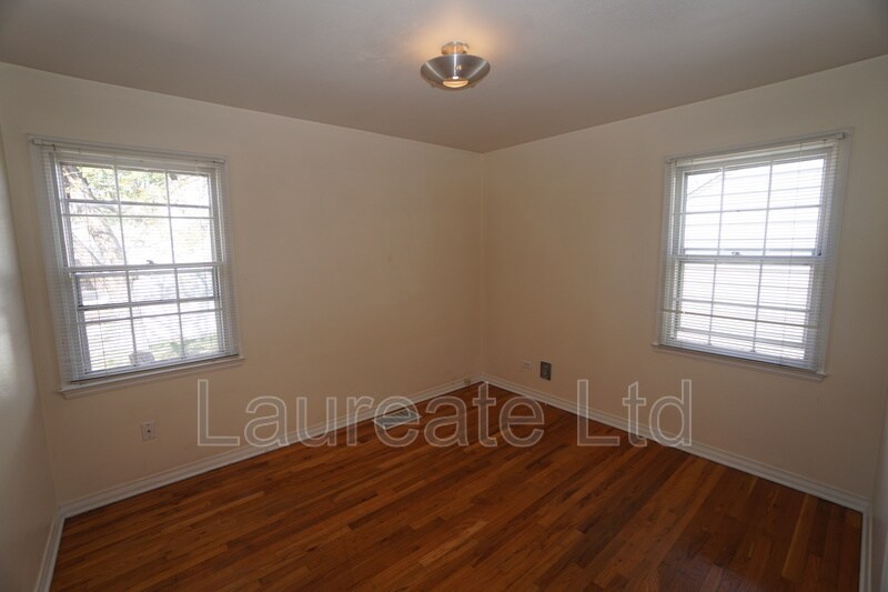 Building Photo - 2425 S Humboldt St