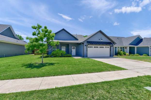 Building Photo - 412 Carneros Dr