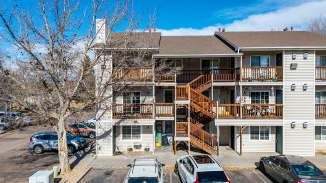 Building Photo - 1221 University Ave