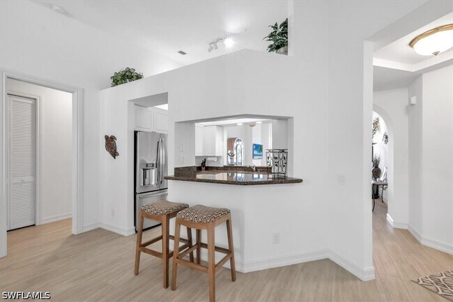 Building Photo - 765 Bentwater Cir