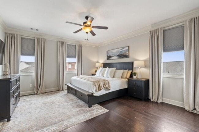 Building Photo - Beautiful Townhouse in Berry Farms!