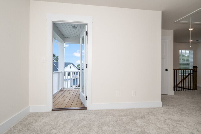 Building Photo - Stylish 3BR/2.5BA Craftsman Home with Loft...