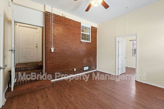 Building Photo - 1739 Cornell Dr