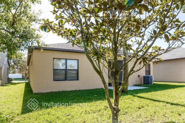 Building Photo - 952 Hailey St