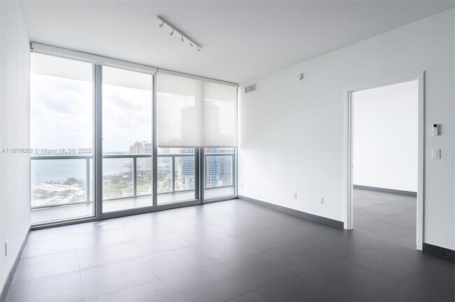 Building Photo - 888 Biscayne Blvd