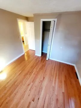 Building Photo - 7 Helena Ln