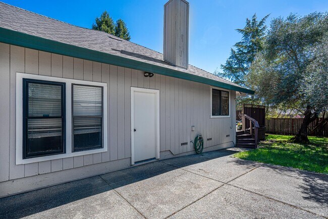 Building Photo - 1240 Melissa Ct