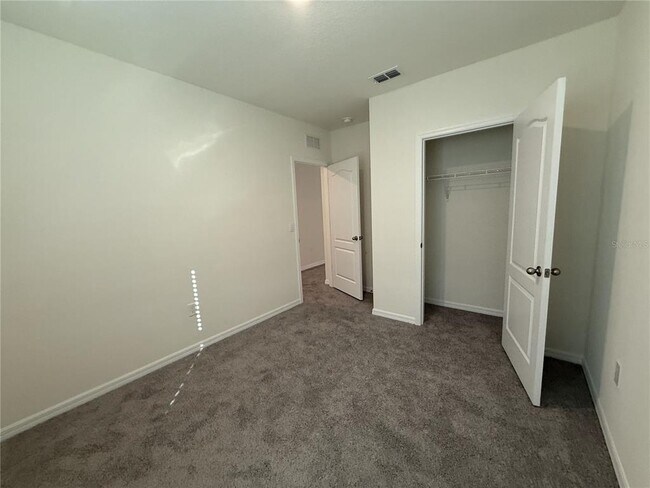 Building Photo - 1511 Ellesmere Ave