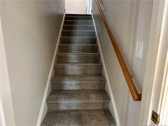 Building Photo - 1034 Canter Ln