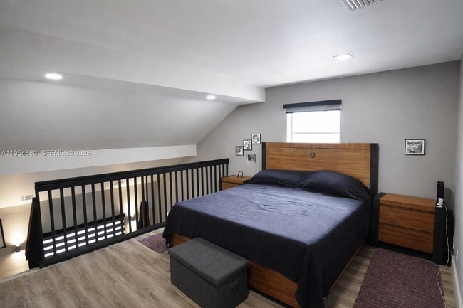 Building Photo - 3200 Coral Springs Dr