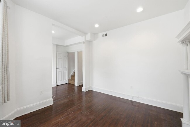 Building Photo - 2711 11th St NW
