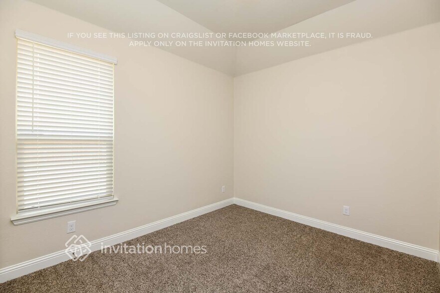 Building Photo - 229 Cross Fox Ln