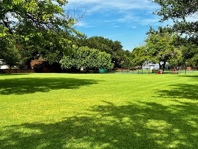 Building Photo - 15621 Terrace Lawn Cir