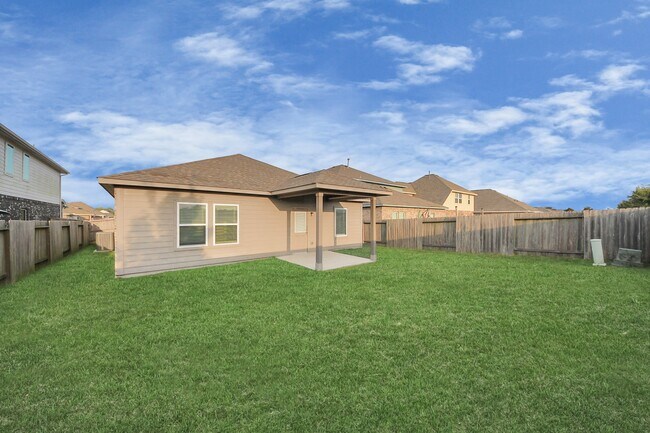 Building Photo - 11009 Cathedral Peak Dr