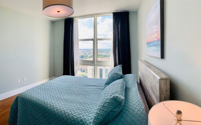 Guest Bedroom 2 - 550 Okeechobee Blvd