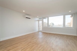 Building Photo - 336 Harvard St