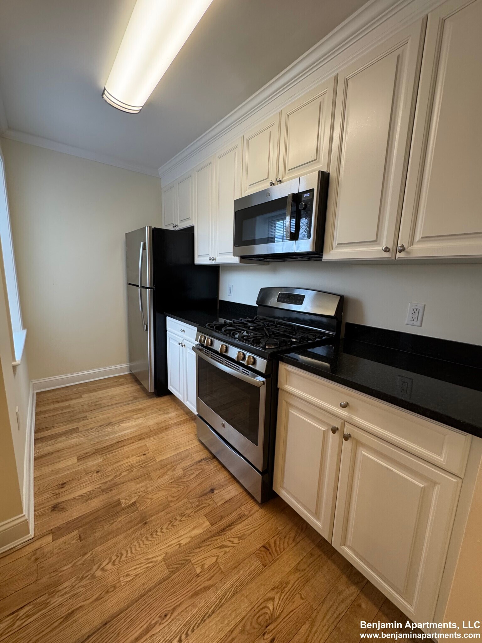 Building Photo - 20 Langdon St