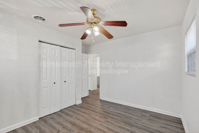 Building Photo - 811 St Thomas Ln