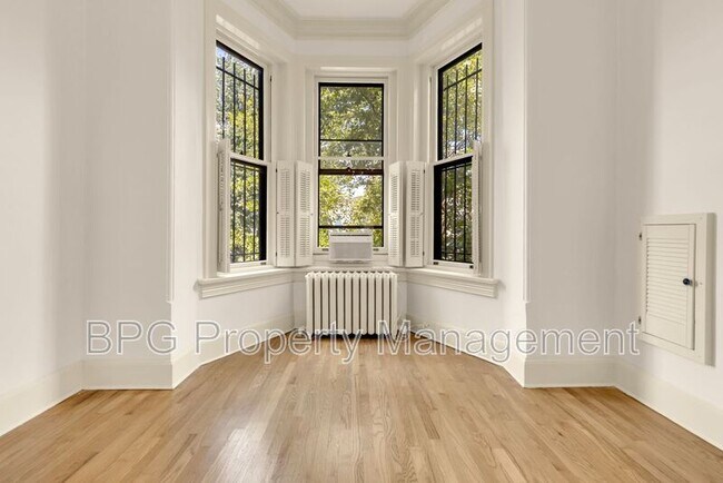 Building Photo - 1302 S St NW