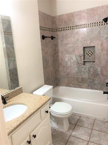 Building Photo - 2801 Cypress Leaf Ln