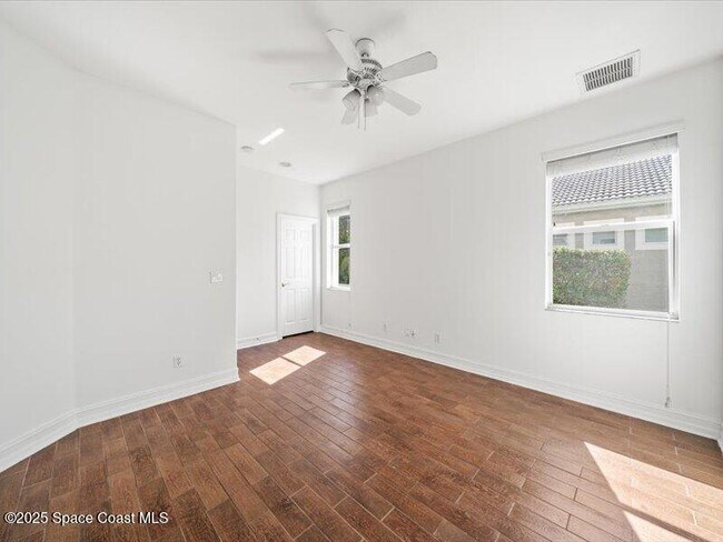 Building Photo - 6785 Arroyo Dr