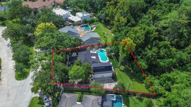 Building Photo - 415 Ramblewood Rd