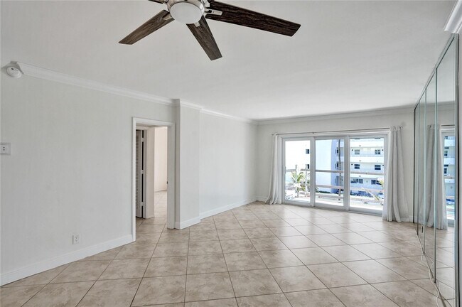 Building Photo - 1750 S Ocean Blvd