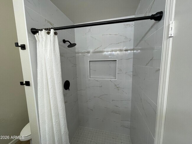 Building Photo - 4790 W Oraibi Dr