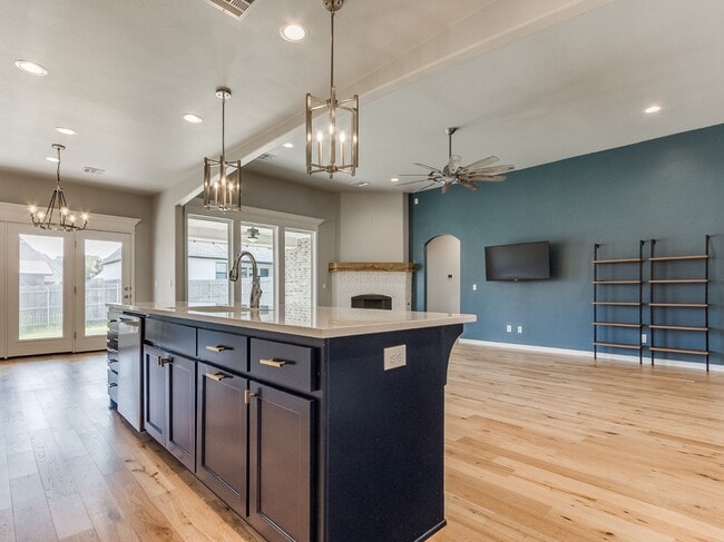 Building Photo - 8216 Crew Ln