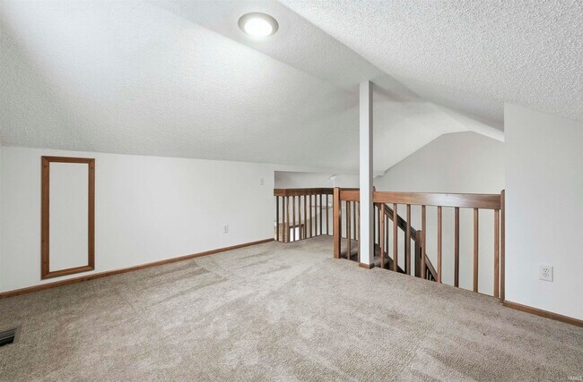 Building Photo - 7455 Montclair Dr