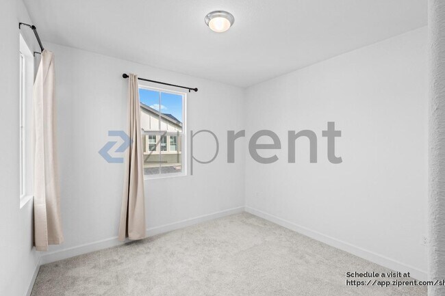 Building Photo - 208 Wellspring Ln