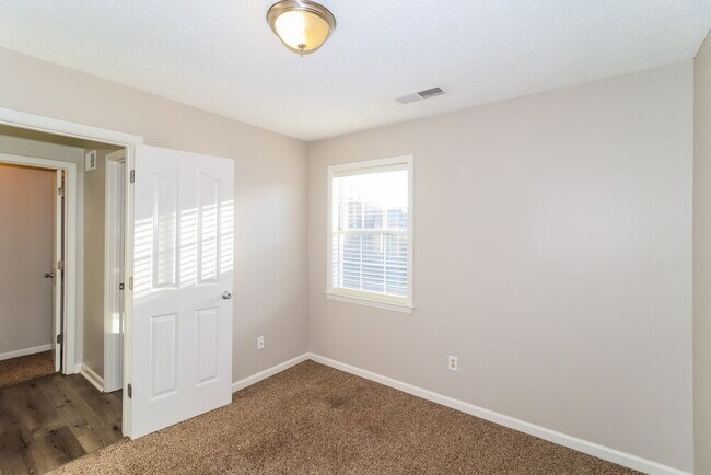 Building Photo - 9835 Morgan Meadows Cove