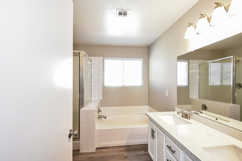 Building Photo - 7716 Donald Nelson Ave