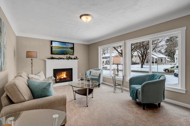 Building Photo - 2100 Randolph Ave