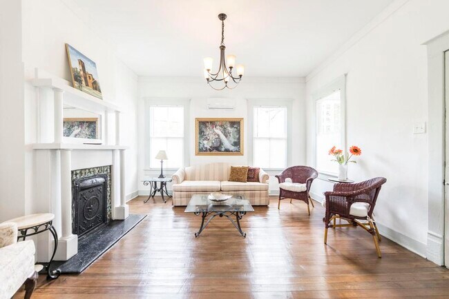 Building Photo - 1475 3rd St