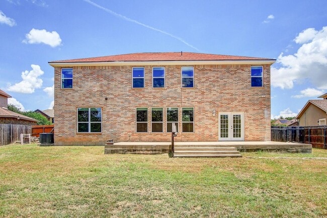 Building Photo - 309 Camperdown Elm Dr