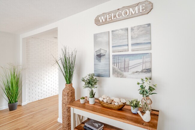 Building Photo - 3515 Indianbrook Dr