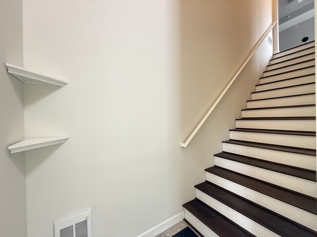 Building Photo - 5606 Arbor Chase Dr