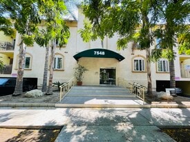 Primary Photo - 7548 Lexington Ave