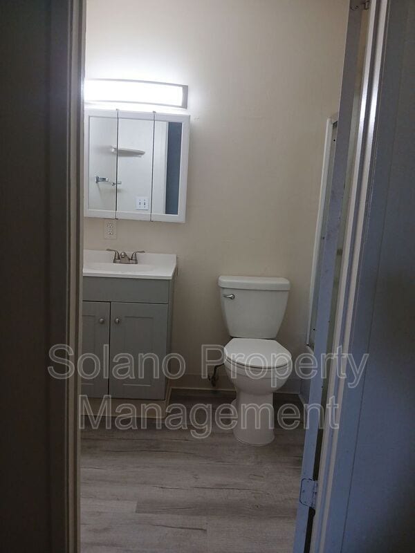 Building Photo - 1930 Peabody Rd